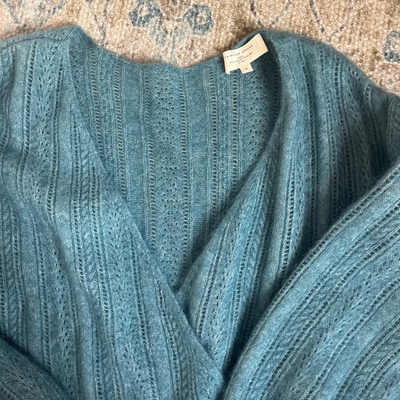 Sezane Sweater - Picture 3 of 5